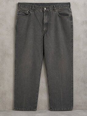 Roundtree & Yorke Men’s Dark Gray Classic Fit 100% Cotton Jeans